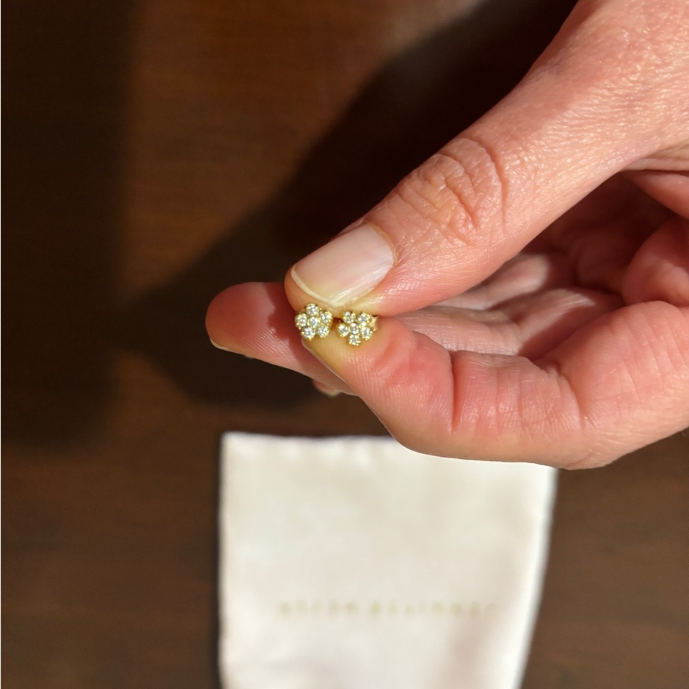 Jennifer Meyer 18k diamond flower stud